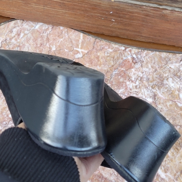 Clarks Suede Slip On Casual Wedge Clog Mule Shoes Sz 6 - Picture 10 of 16